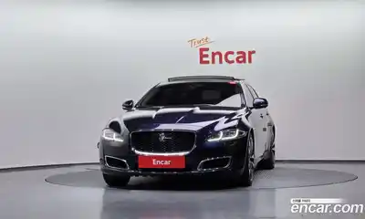 Jaguar XJ 2018 3.0 гидро в Москве № 897231, миниатюра 3