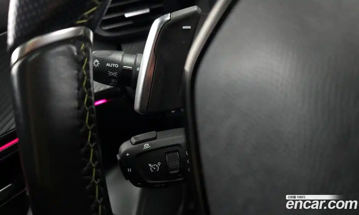 Peugeot 2008 2021 1.5 гидро в Москве № 897378, фото 18