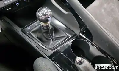 Hyundai Avante 2022 2.0 механика в Москве № 926624, миниатюра 9