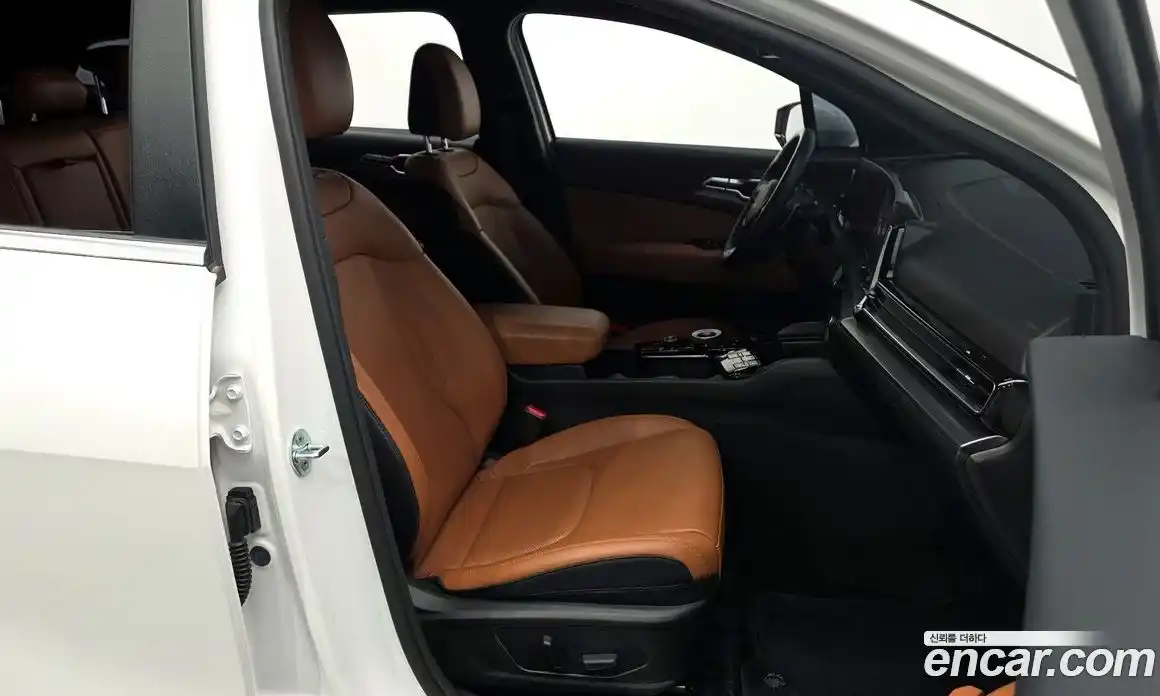 Kia Sportage 2023 1.6 Автомат в Москве № 928792, фото 11