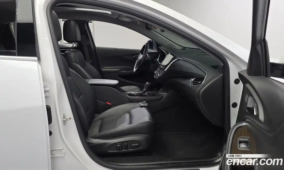 Chevrolet Malibu 2017 1.5 Автомат в Москве № 934524, фото 12