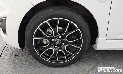 Chevrolet Spark 2015 1.0 гидро в Москве № 936388, миниатюра 5