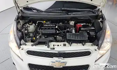 Chevrolet Spark 2015 1.0 гидро в Москве № 936388, миниатюра 6