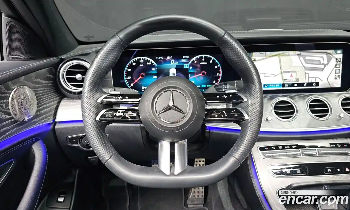 Mercedes-Benz E-Class 2023 2.0 гидро, фото 14