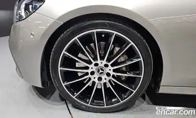 Mercedes-Benz E-Class 2023 2.0 гидро, миниатюра 5