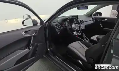 Audi A1 2015 1.6 гидро в Москве № 970898, миниатюра 11