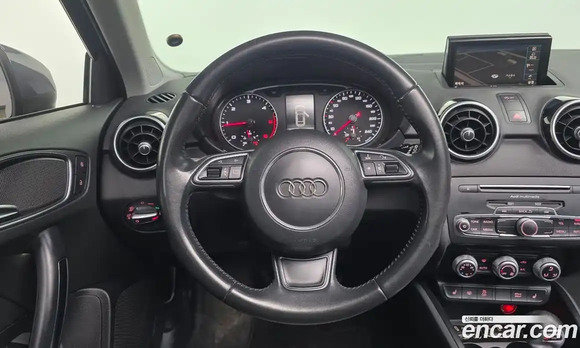 Audi A1 2015 1.6 гидро в Москве № 970898, фото 13