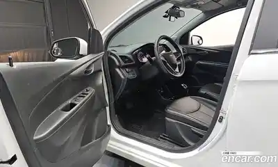 Chevrolet Spark 2016 1.0 Автомат в Москве № 974404, миниатюра 10