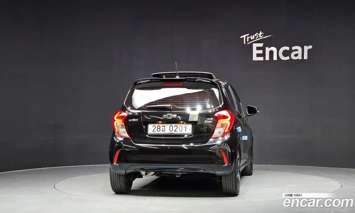 Chevrolet Spark 2016 1.0 Автомат в Москве № 974906, фото 4