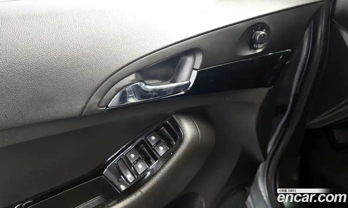 Chevrolet Orlando 2016 2.0 Автомат в Москве № 974921, фото 16