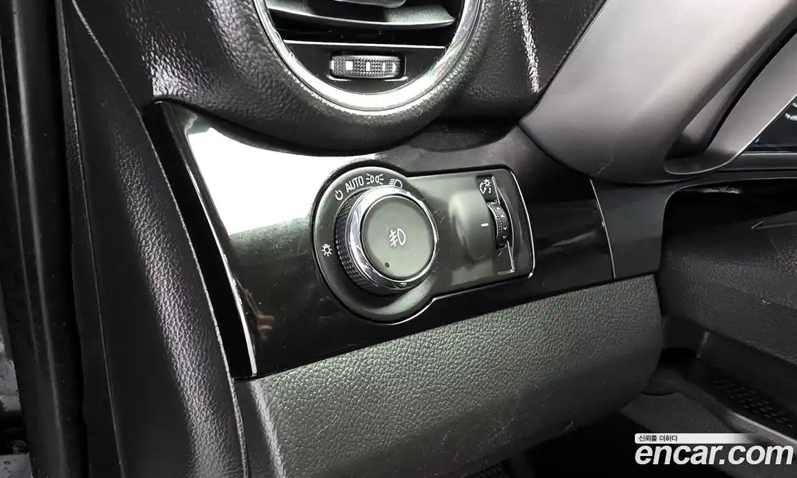 Chevrolet Orlando 2016 2.0 Автомат в Москве № 974921, фото 18