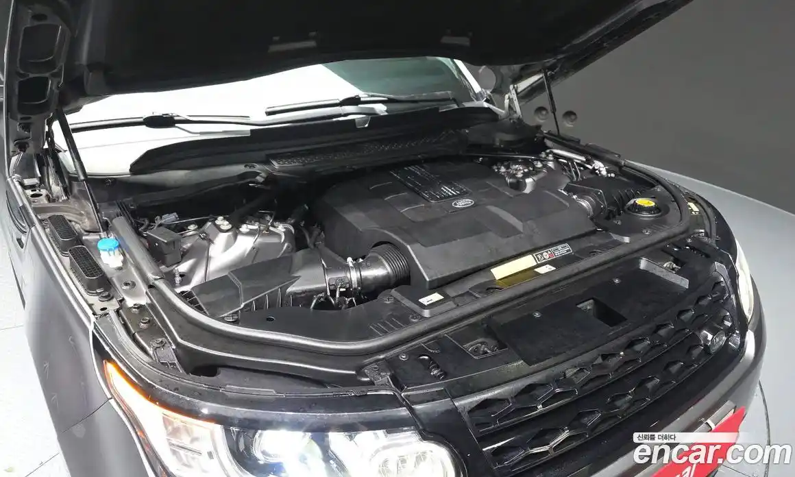 Land Rover Range-Rover Sport 2016 3.0 гидро в Москве № 975627, фото 6