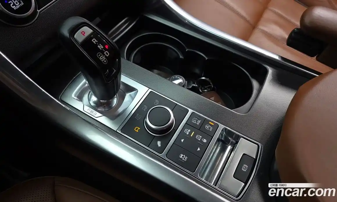 Land Rover Range-Rover Sport 2016 3.0 гидро в Москве № 975627, фото 9