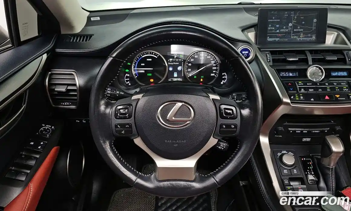 Lexus NX 2016 2.5 гидро в Москве № 975891, фото 12