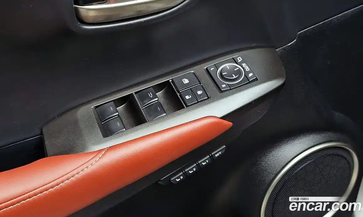 Lexus NX 2016 2.5 гидро в Москве № 975891, фото 18