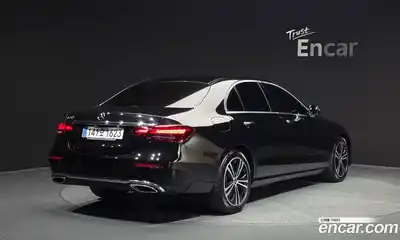 Mercedes-Benz E-Class 2020 2.0 гидро, миниатюра 2