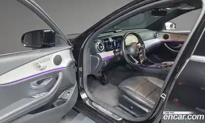 Mercedes-Benz E-Class 2020 2.0 гидро, миниатюра 10