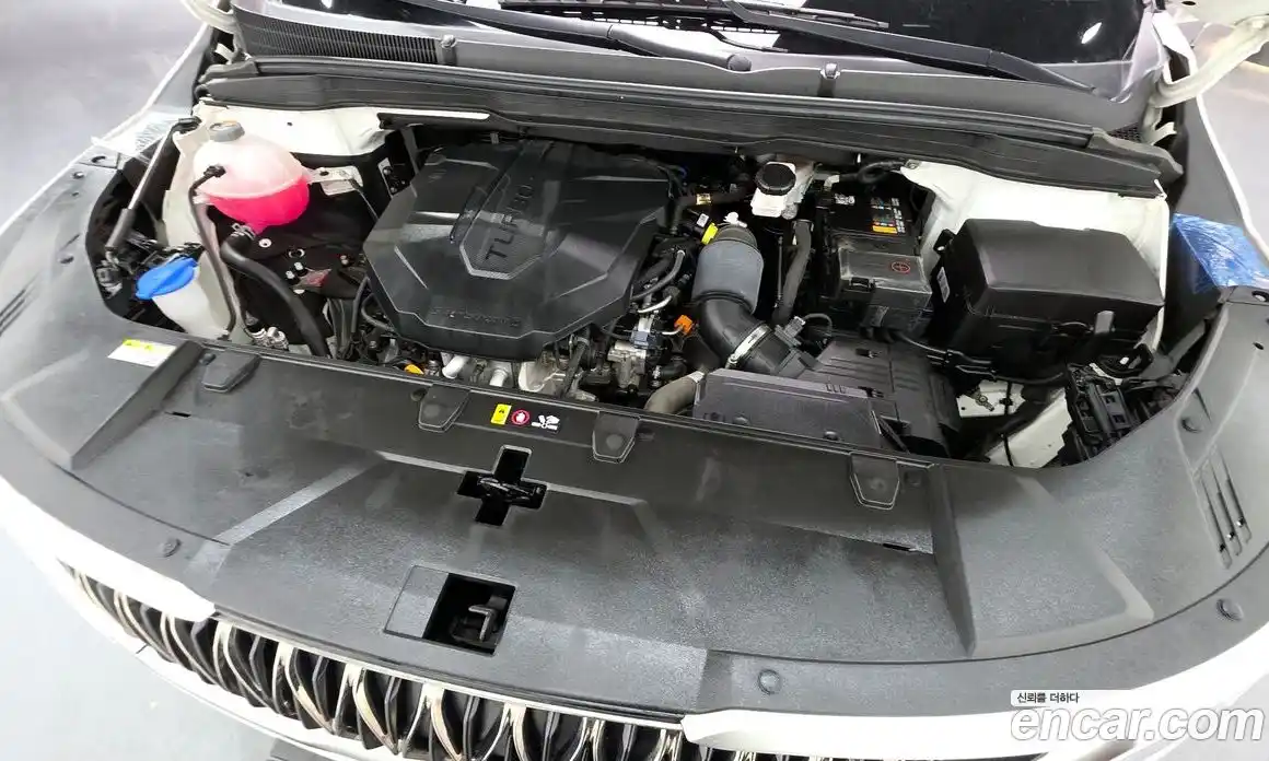 Kia Canival 2023 2.2 Автомат в Москве № 1002827, фото 6