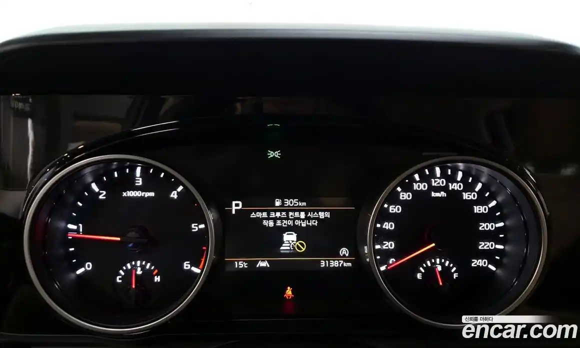 Kia Canival 2023 2.2 Автомат в Москве № 1002827, фото 8