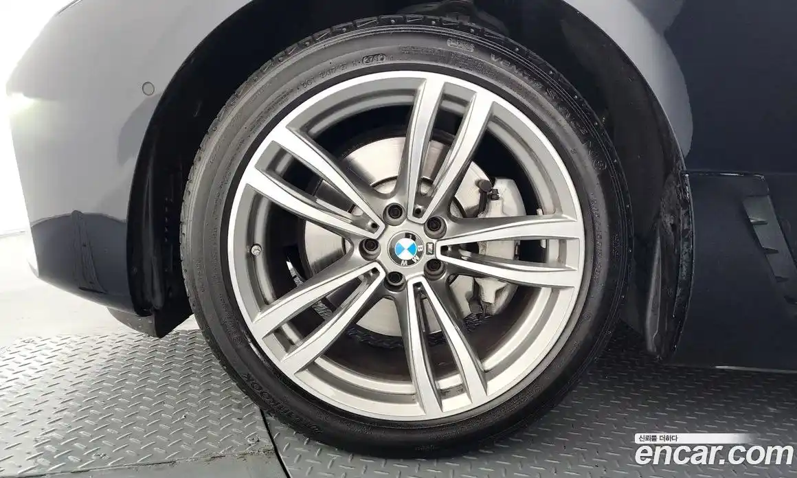 BMW 6-Series 2019 2.0 Автомат в Москве № 1004474, фото 5