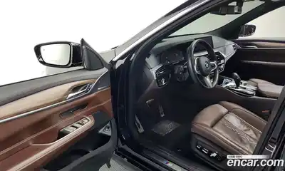 BMW 6-Series 2019 2.0 Автомат в Москве № 1004474, миниатюра 10