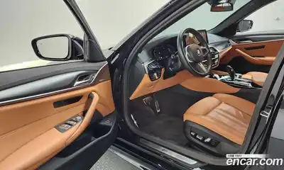BMW 5-Series 2023 2.0 гидро в Москве № 1004501, миниатюра 10