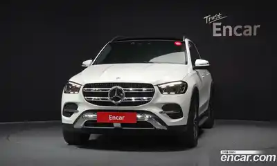Mercedes-Benz GLE-Class 2024 2.0 Автомат в Москве № 1005167, миниатюра 3