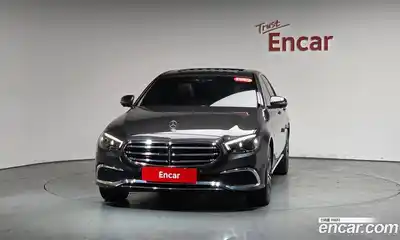 Mercedes-Benz E-Class 2021 2.0 гидро в Москве № 1005649, миниатюра 2