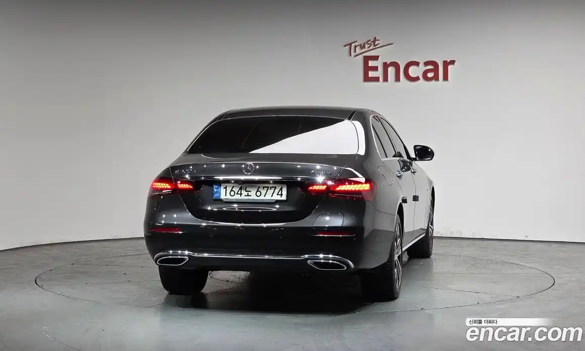Mercedes-Benz E-Class 2021 2.0 гидро в Москве № 1005649, фото 3