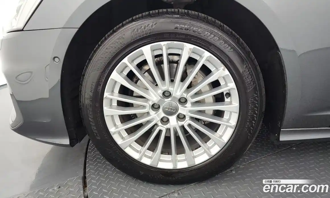 Audi A6 2020 2.0 Автомат в Москве № 1007977, фото 5