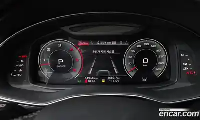 Audi Q8 2022 3.0 гидро в Москве № 1008023, миниатюра 8
