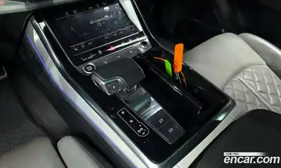 Audi Q8 2022 3.0 гидро в Москве № 1008023, миниатюра 9