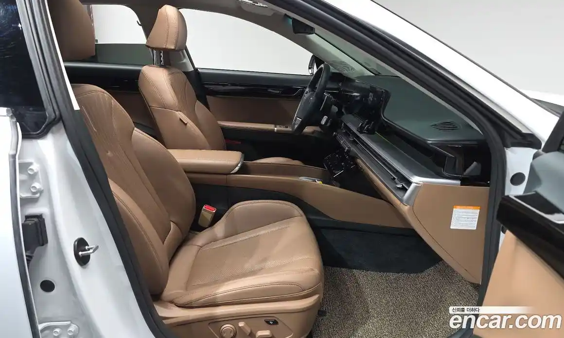 Hyundai Grandeur 2024 1.6 Автомат в Москве № 1008352, фото 10