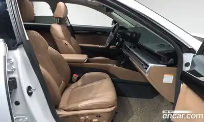 Hyundai Grandeur 2024 1.6 Автомат в Москве № 1008352, миниатюра 10