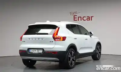 Volvo XC40, 2020