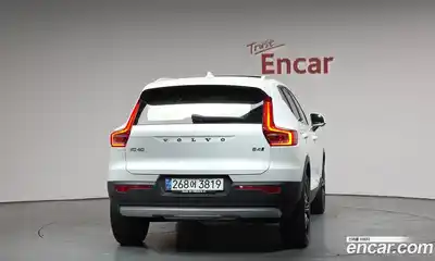 Volvo XC40 2020 2.0 гидро в Москве № 1008660, миниатюра 3