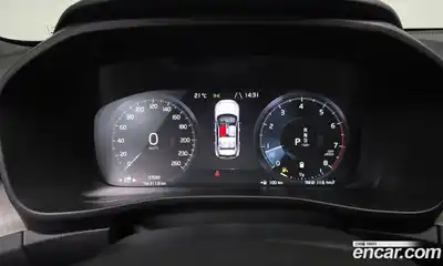 Volvo XC40 2020 2.0 гидро в Москве № 1008660, миниатюра 7