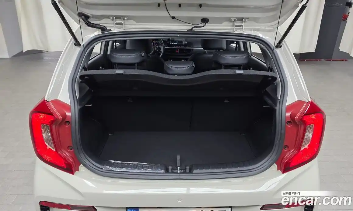 Kia Morning 2022 1.0 Автомат в Москве № 1009156, фото 20