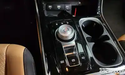 Kia Canival 2023 2.2 Автомат в Москве № 1009328, миниатюра 9