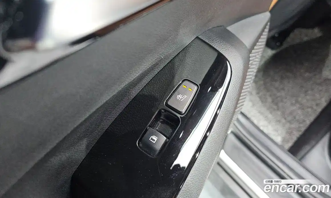 Kia Seltos 2023 1.6 Автомат в Москве № 1009730, фото 18