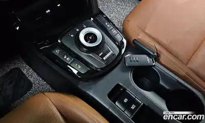 Kia Seltos 2023 1.6 Автомат в Москве № 1009730, миниатюра 9