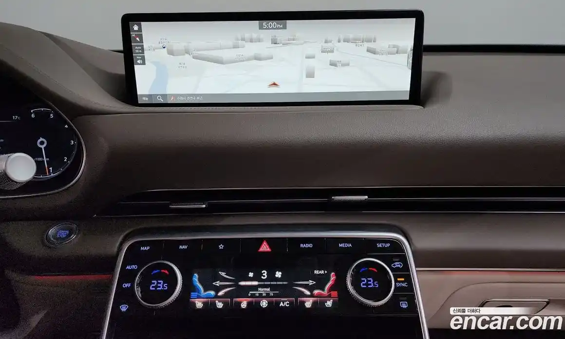 Genesis GV80 2023 3.0 Автомат в Москве № 1010274, фото 14