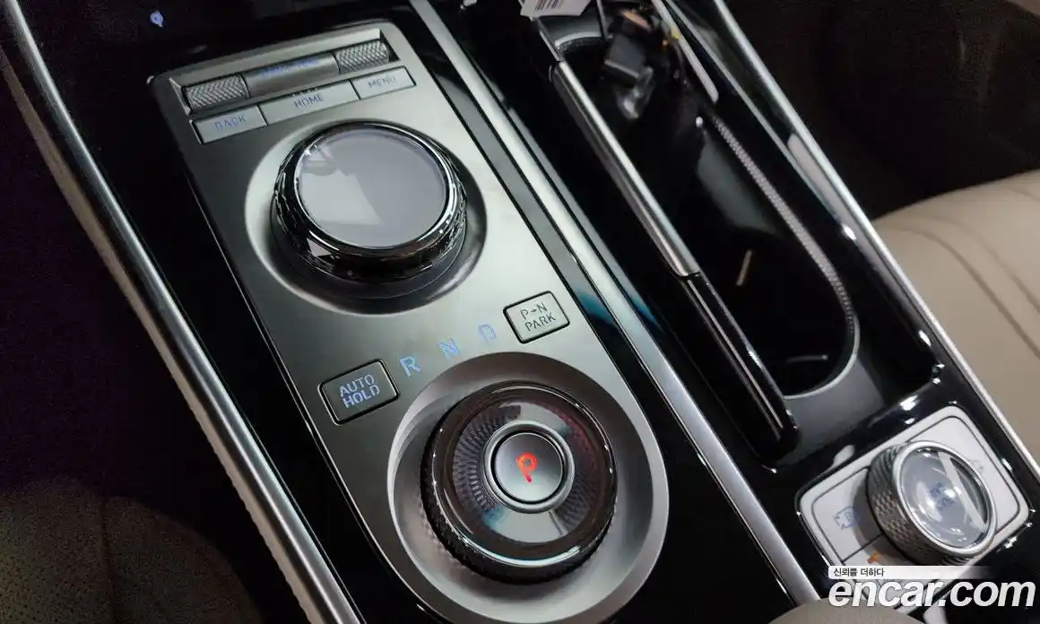 Genesis GV80 2023 3.0 Автомат в Москве № 1010274, фото 9