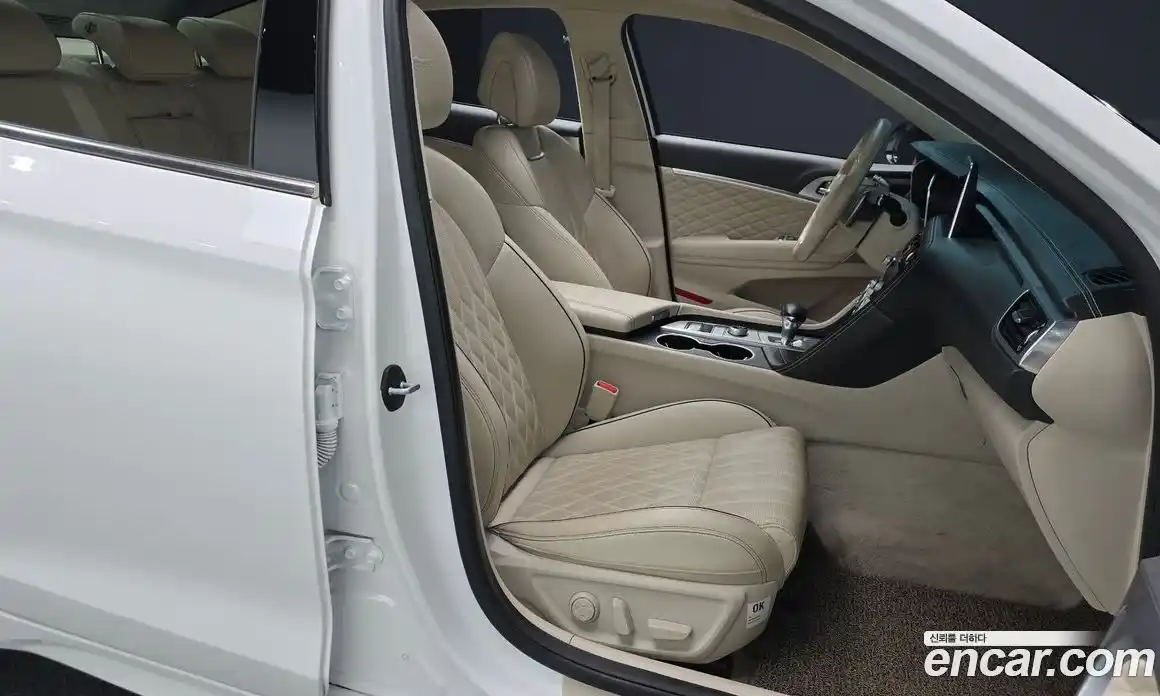 Genesis G70 2019 3.3 Автомат в Москве № 1010279, фото 10