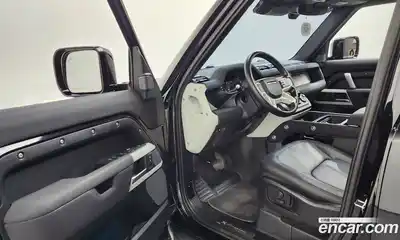 Land Rover Defender 2022 2.0 гидро в Москве № 1013098, миниатюра 10
