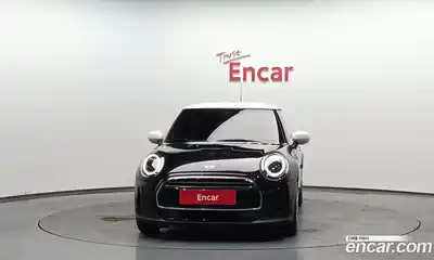 Mini Cooper 2022 1.5 гидро в Москве № 1013792, миниатюра 3