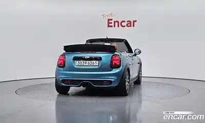 Mini Cooper Convertible 2017 2.0 гидро в Москве № 1013991, миниатюра 4