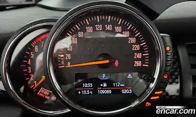 Mini Cooper Convertible 2017 2.0 гидро в Москве № 1013991, миниатюра 8