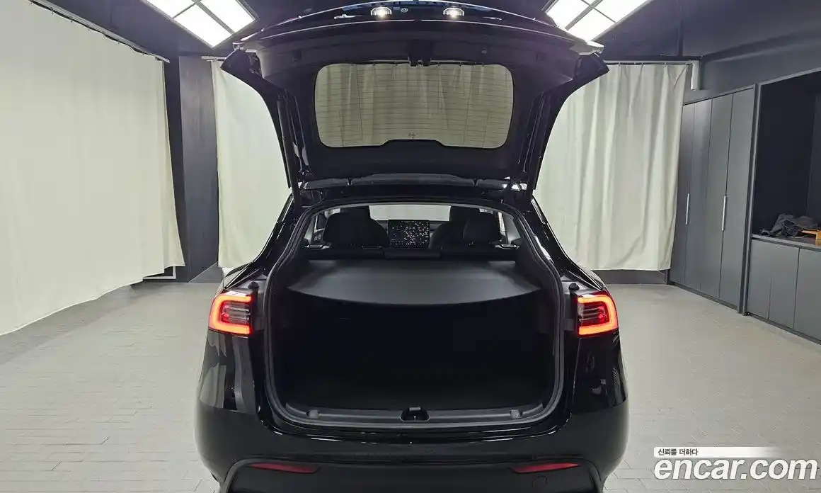 Tesla Model Y 2023 0.2 гидро в Москве № 1014262, фото 20