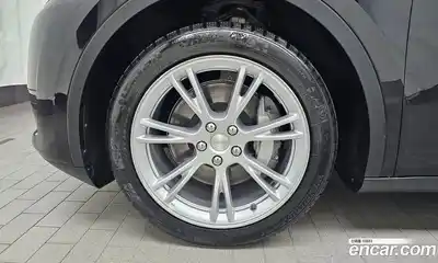 Tesla Model Y 2023 0.2 гидро в Москве № 1014262, миниатюра 5